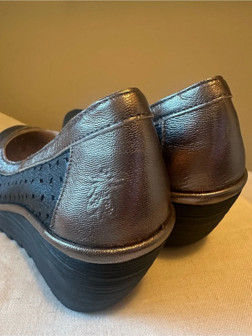 Fly London Yobe Wedges Chunky Black Metallic EU 38 Comfort Whimsigoth Earthy